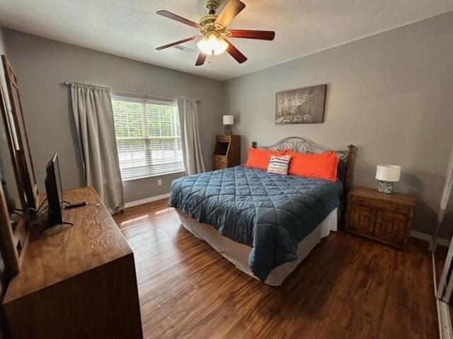 Lakefront And Lake View Indian Point Condo With Boat Slip Branson Ngoại thất bức ảnh