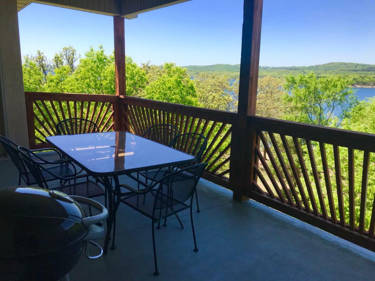 Lakefront And Lake View Indian Point Condo With Boat Slip Branson Ngoại thất bức ảnh